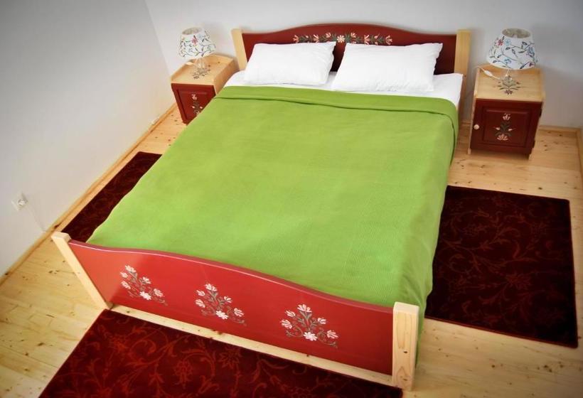 Amadé Pension & Restaurant