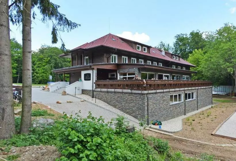 Majatalo Chata Pod Ostrým Vrchom