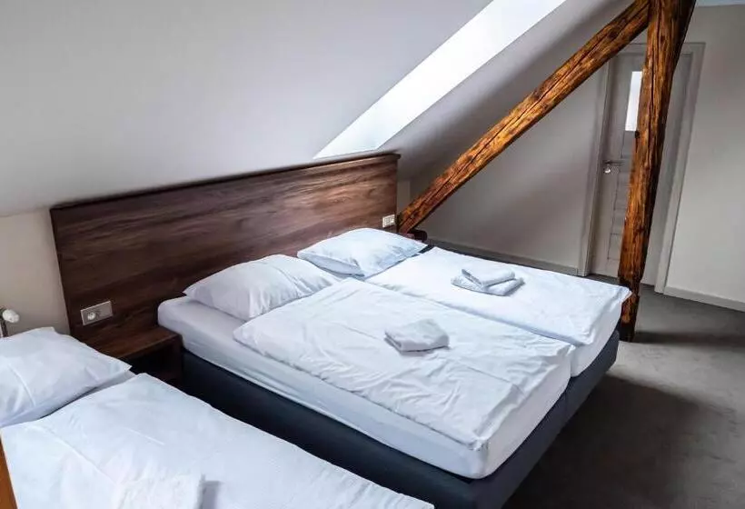 Majatalo Chata Pod Ostrým Vrchom