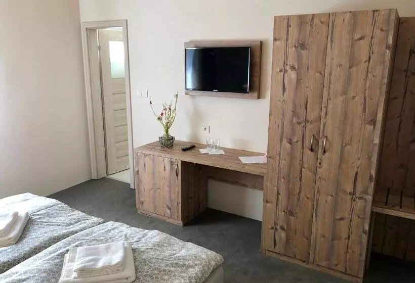 Majatalo Chata Pod Ostrým Vrchom