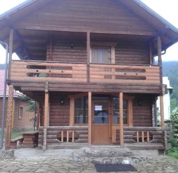 Pensão Cottage U Yaremy Mykulychyn