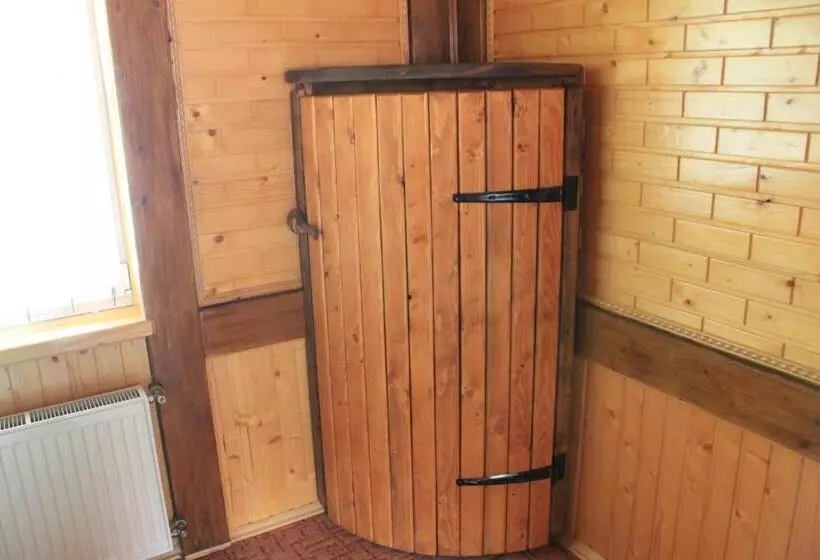 Majatalo Cottage U Yaremy Mykulychyn