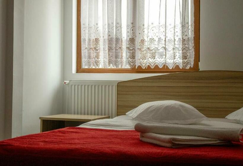 پانسیون Dnk Residence