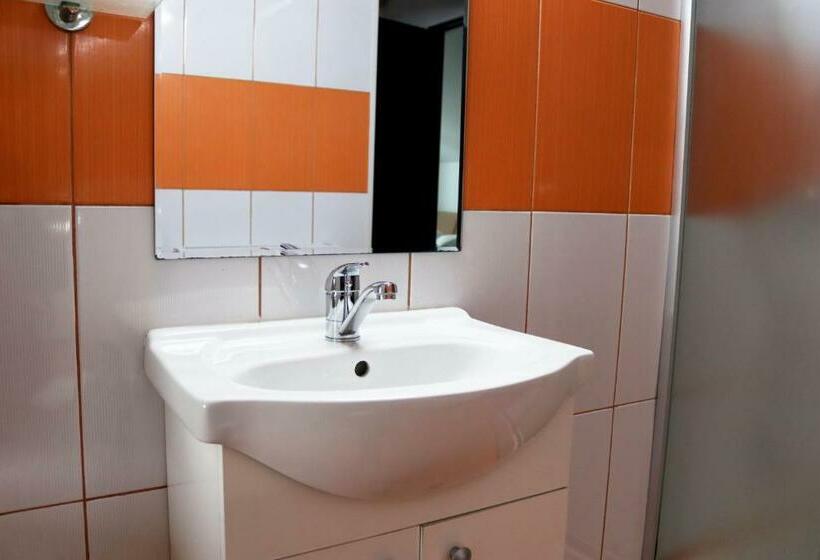 پانسیون Dnk Residence