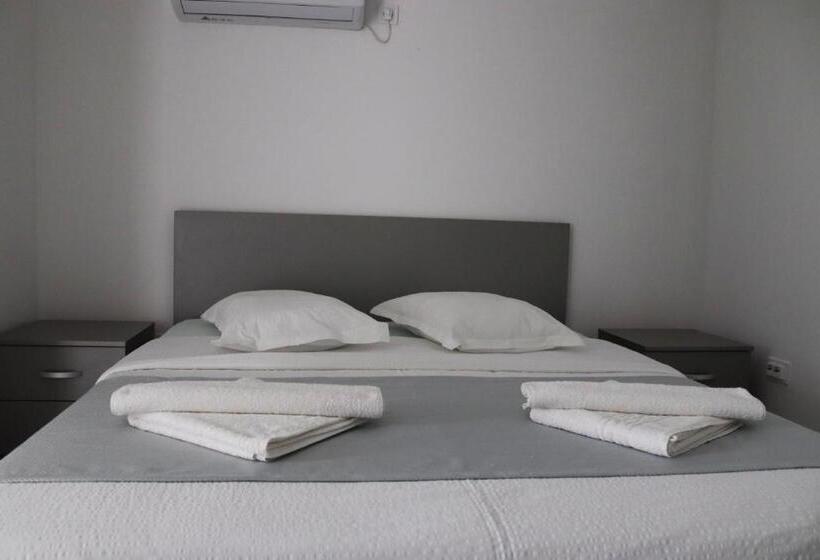 پانسیون Dnk Residence