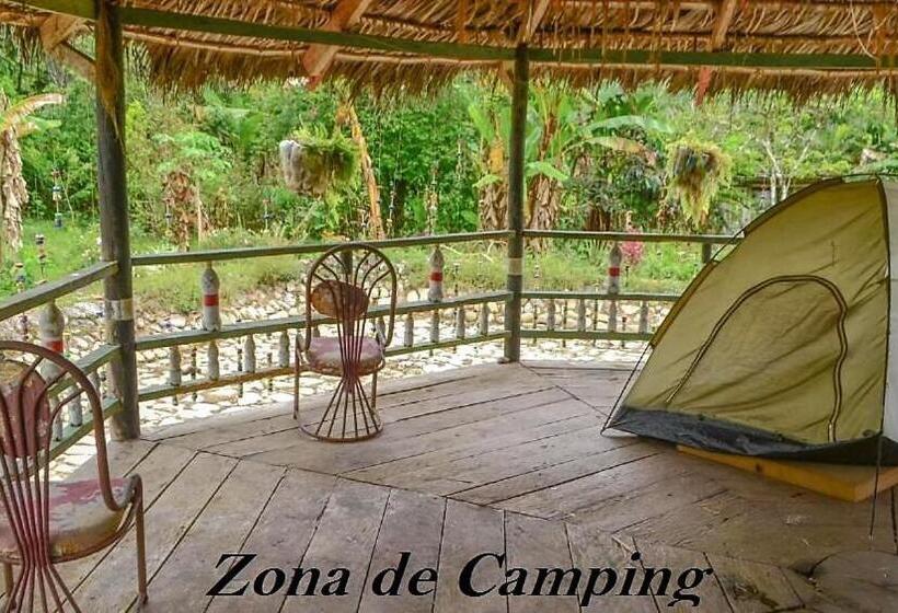 ペンション Hostal Ariantiy