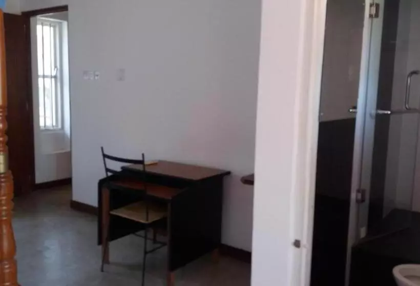 پانسیون Majestic Apartments