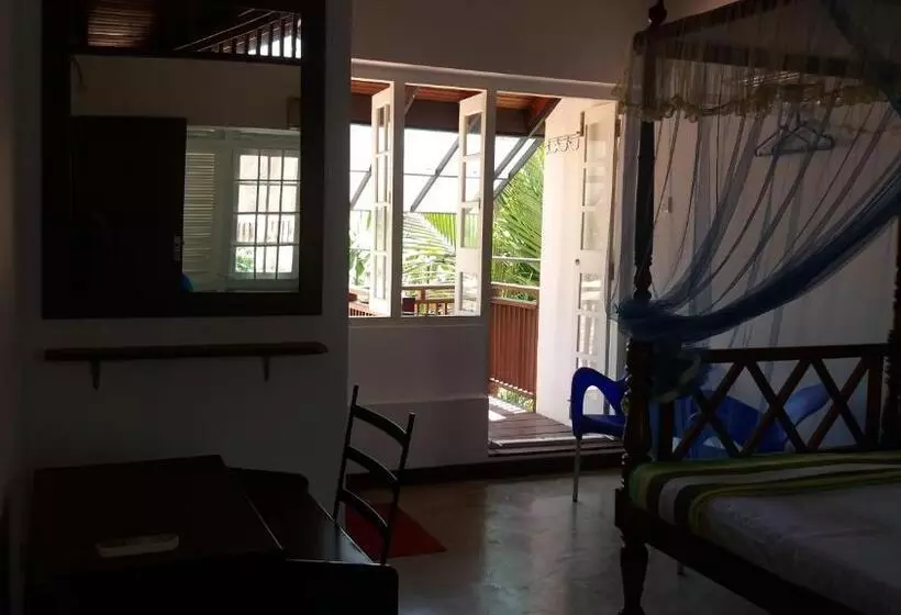 پانسیون Majestic Apartments