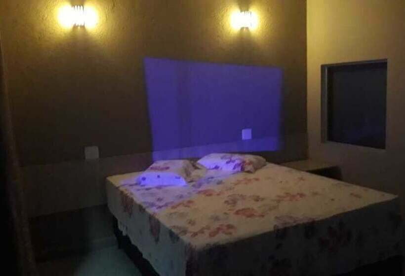 Pensão Pousada Venda De Cima