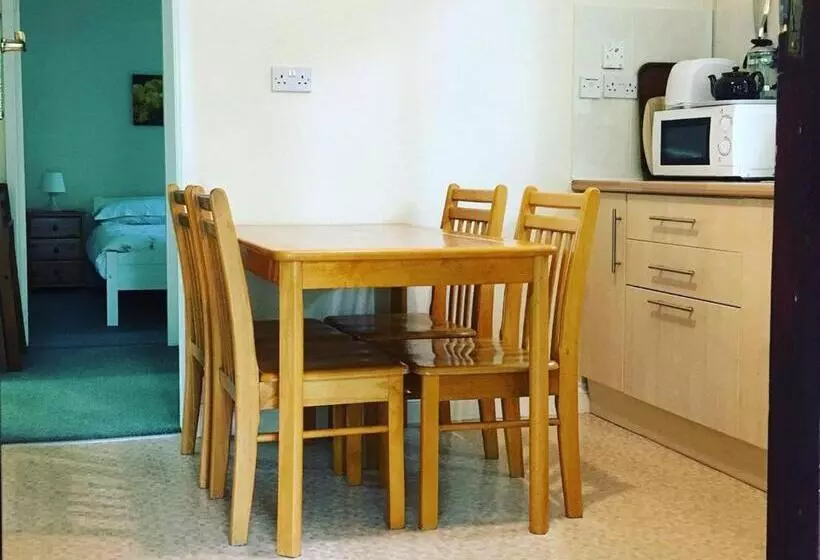 Lomakeskus Ruthern Valley Holidays