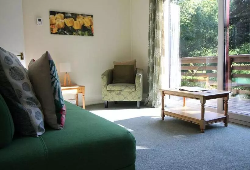 Lomakeskus Ruthern Valley Holidays