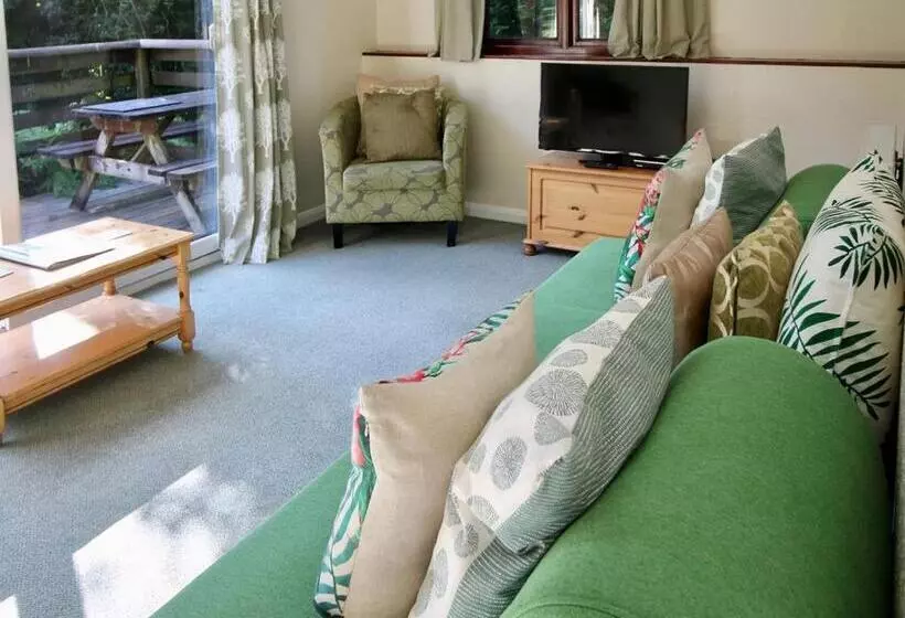 Lomakeskus Ruthern Valley Holidays