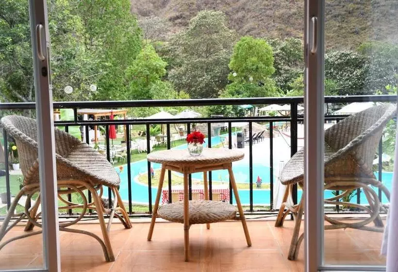 ユースホステル Zoila's Suite Escape