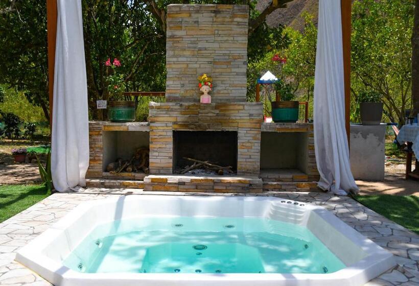 هاستل Zoila's Suite Escape