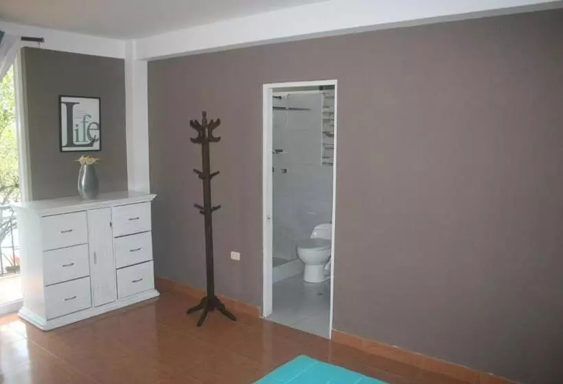 ユースホステル Zoila's Suite Escape