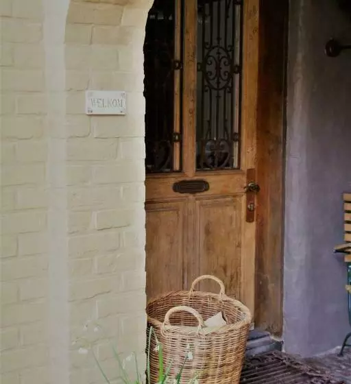 Aamiaismajoitus (B&B) Amberhoeve