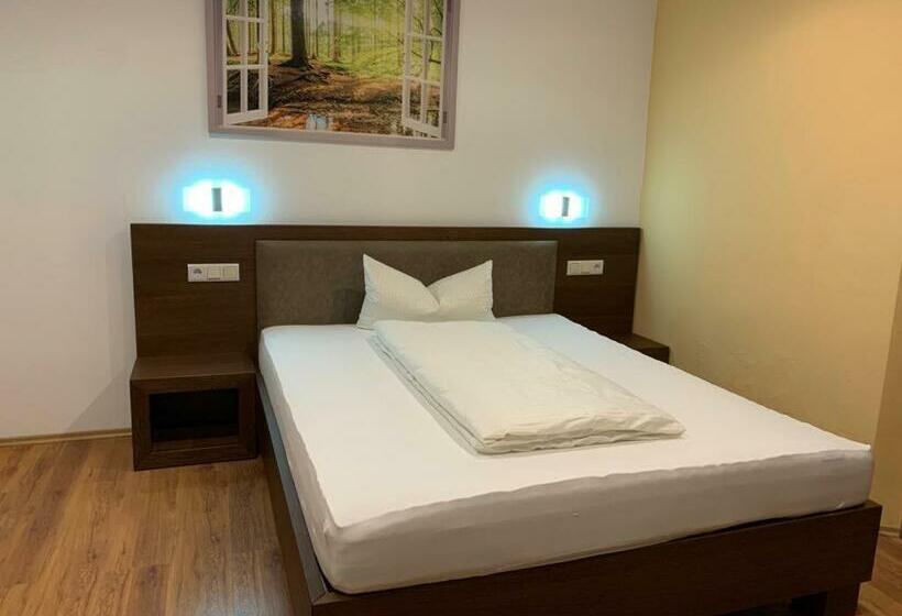 Bed and Breakfast Pension Leona