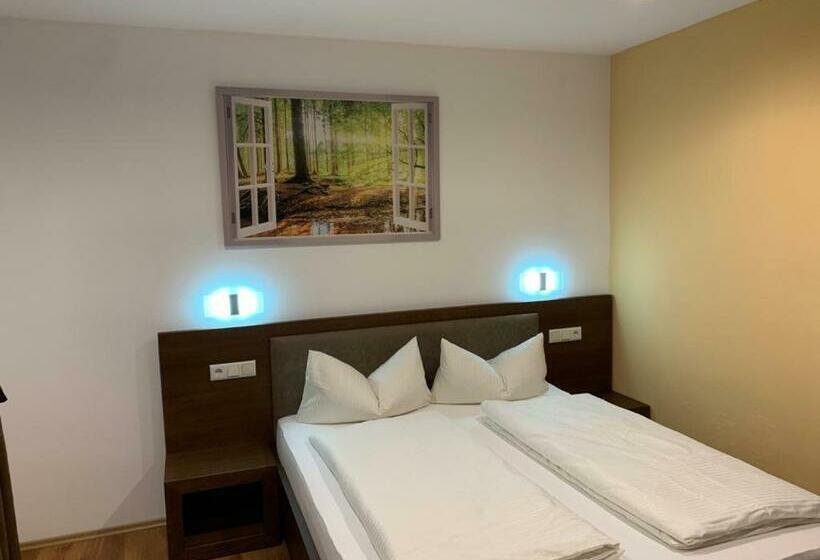 Bed and Breakfast Pension Leona