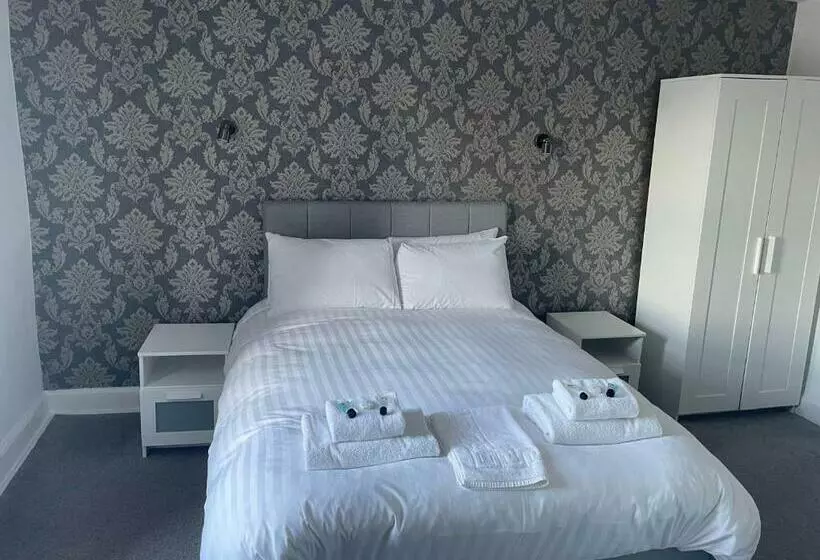 Aamiaismajoitus (B&B) The Farmers Arms Inns