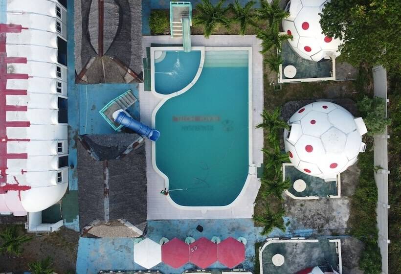 Binubusan Beach Hotel And Resort