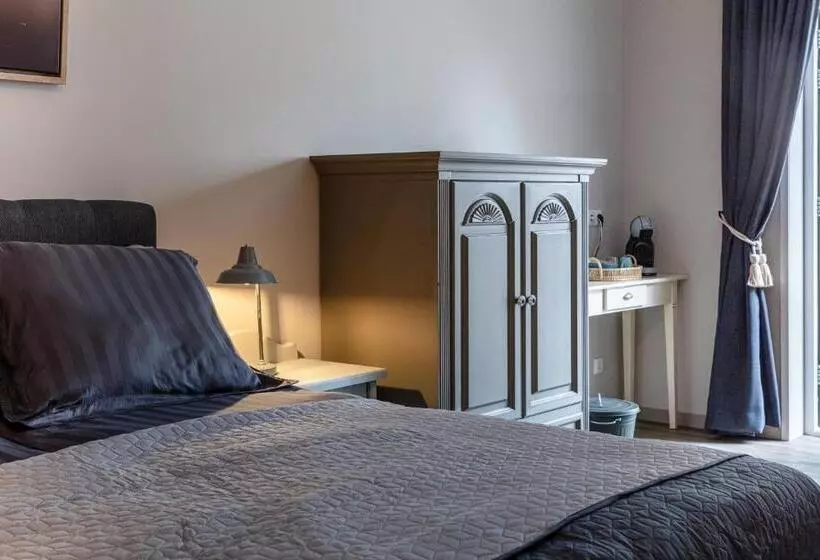 Hotelli Herberg Binnen