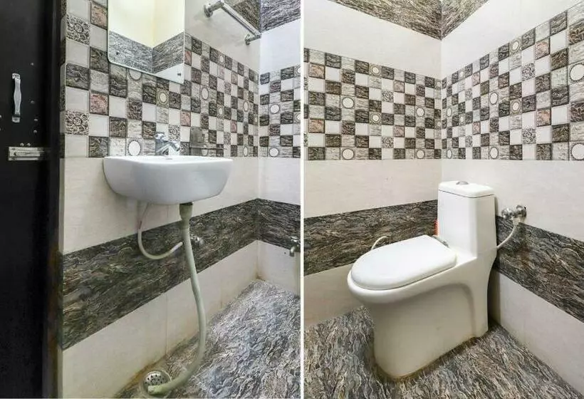 Hotelli Oyo 68456 Vansh Palace