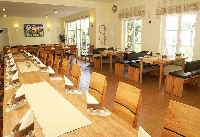 Пансион Fränkischer Gasthof Lutz