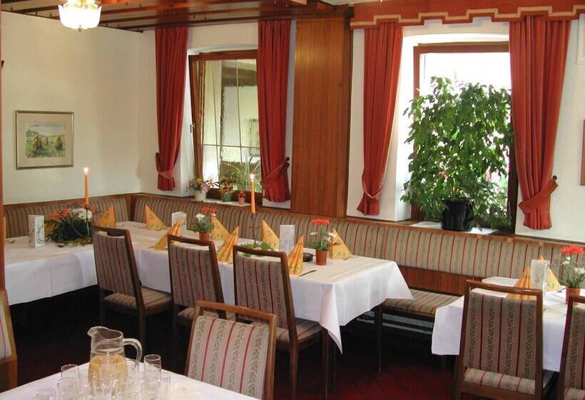 Пансион Fränkischer Gasthof Lutz