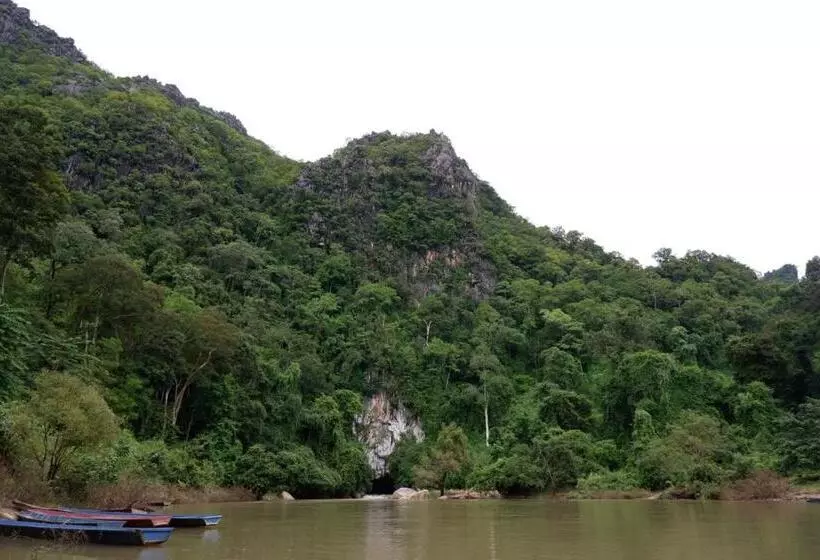 Majatalo Konglor Cave Resort