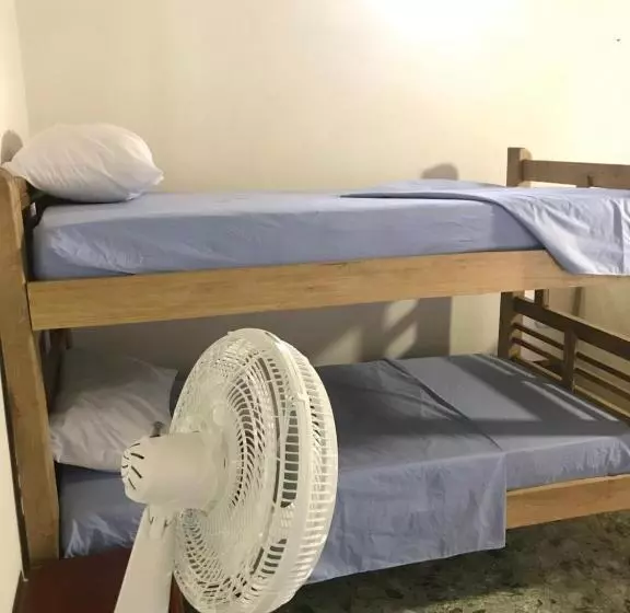 Majatalo Playa Samara Hostel