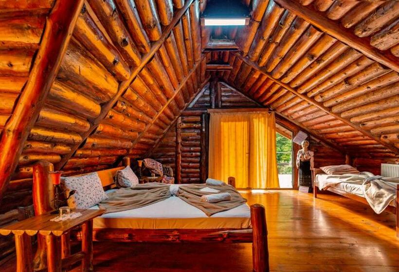 Pensão Raiul De Pe Rau