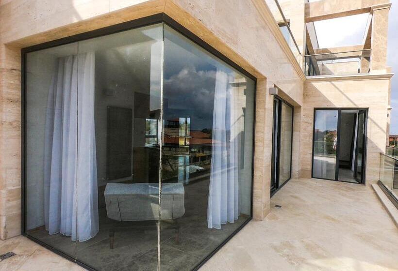 פנסיון Villa Ambra