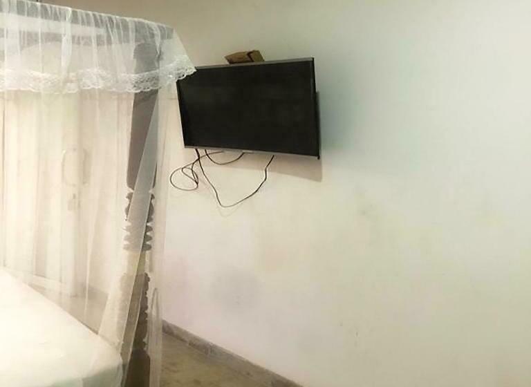 渡假胜地  New Amadeo Beach