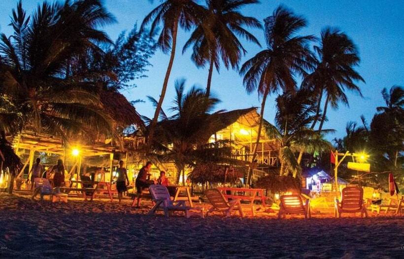 Aqua Hotel Fernando S Bar