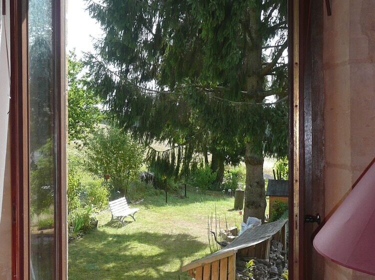 مبيت وإفطار Au Clos D'ardennes