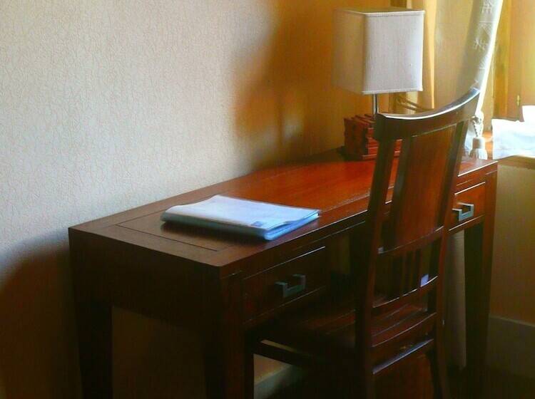 مبيت وإفطار Au Clos D'ardennes