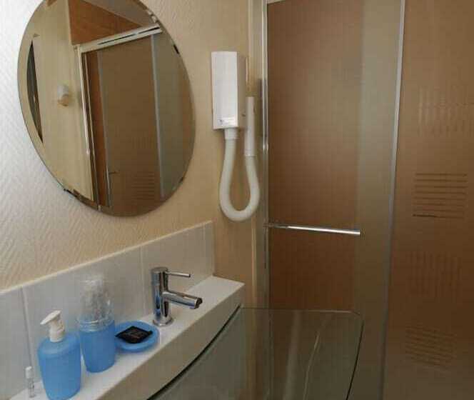 مبيت وإفطار Au Clos D'ardennes