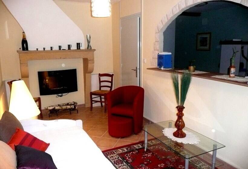 مبيت وإفطار Au Clos D'ardennes