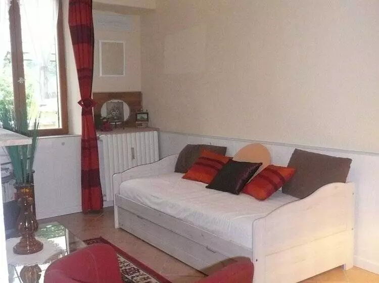 ベッドアンドブレックファースト Au Clos D'ardennes