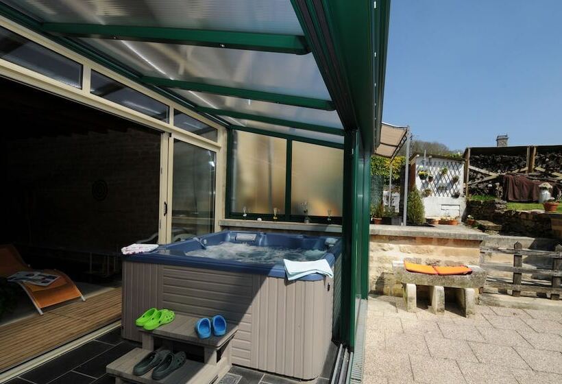 مبيت وإفطار Au Clos D'ardennes