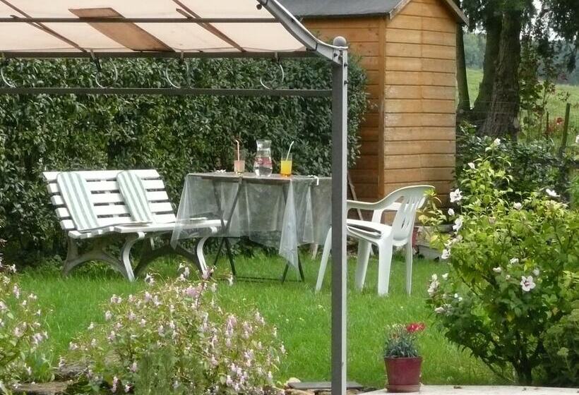 مبيت وإفطار Au Clos D'ardennes