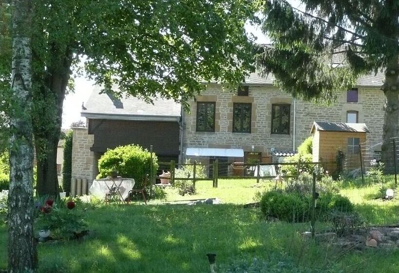 مبيت وإفطار Au Clos D'ardennes