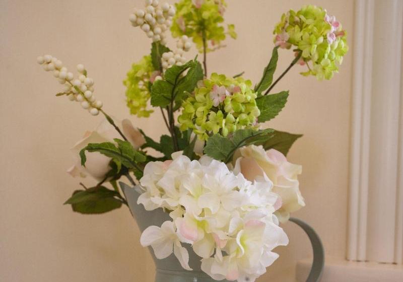 مبيت وإفطار Clonganny House