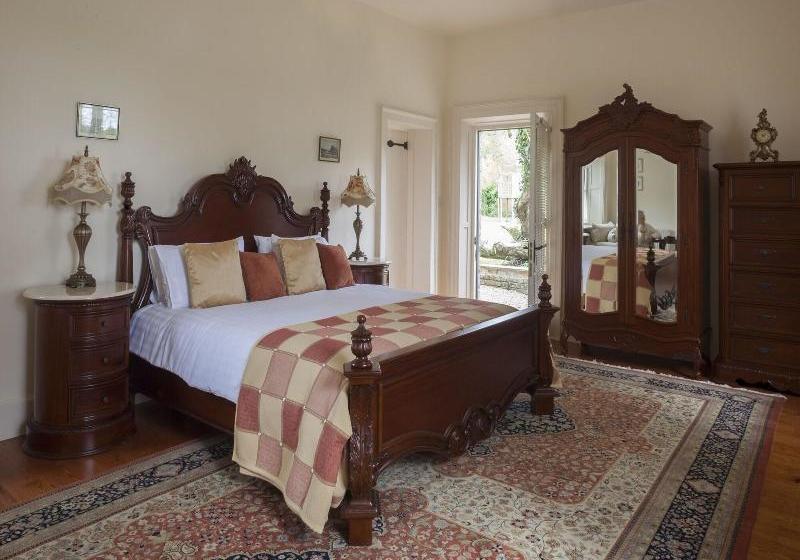 مبيت وإفطار Clonganny House