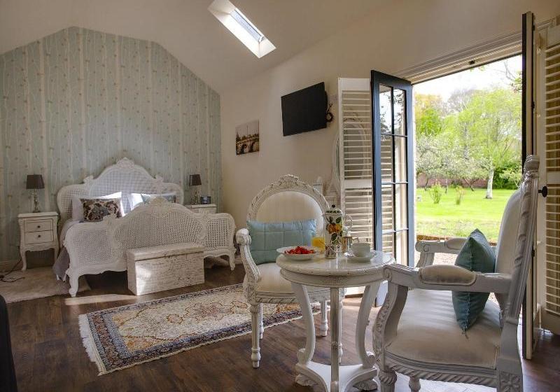 مبيت وإفطار Clonganny House