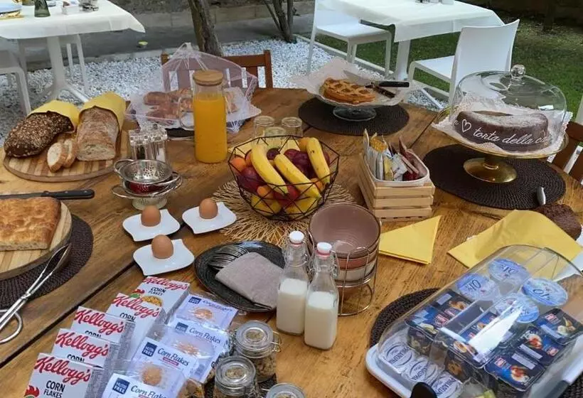 ベッドアンドブレックファースト Dimora Carducci