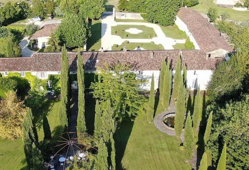 مبيت وإفطار Domaine De Rennebourg