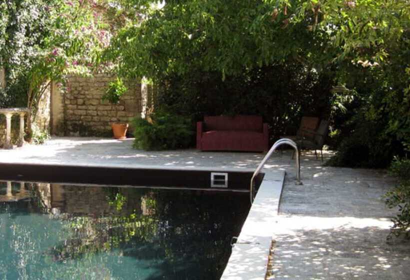 مبيت وإفطار Domaine De Rennebourg