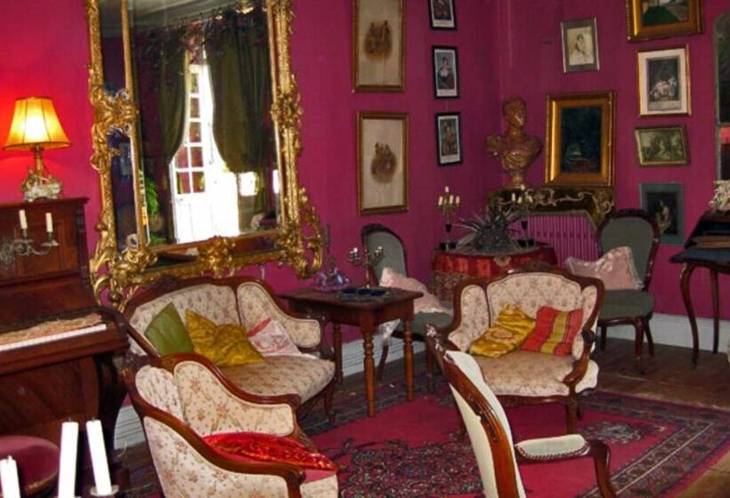 مبيت وإفطار Domaine De Rennebourg