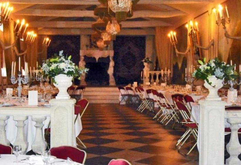 مبيت وإفطار Domaine De Rennebourg